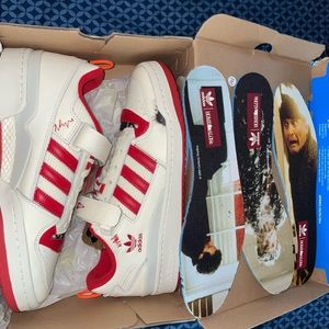 New Home Alone Forum Low